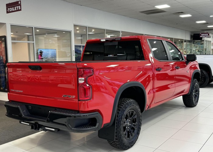 Used 1
                    CHEVROLET
                     for Sale Image