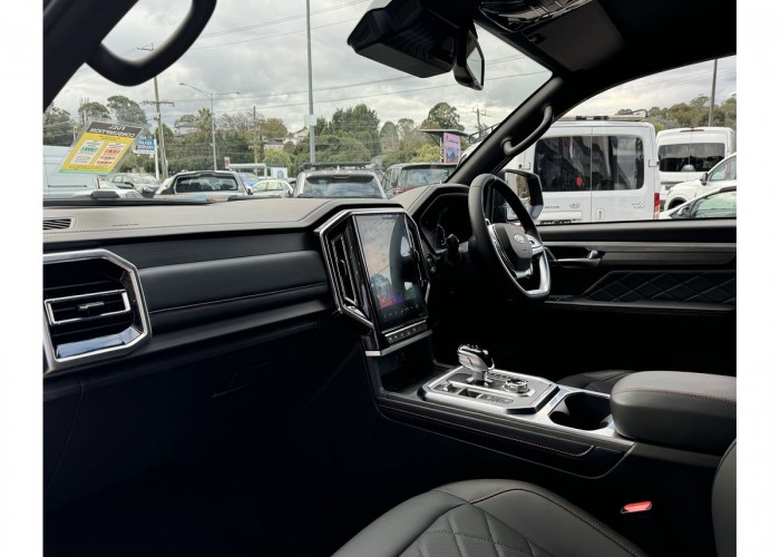 Used 1
                    JAC T9
                     for Sale Image