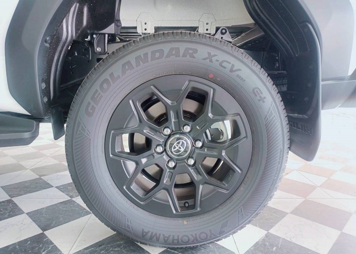 Used 1
                    TOYOTA
                     for Sale Image