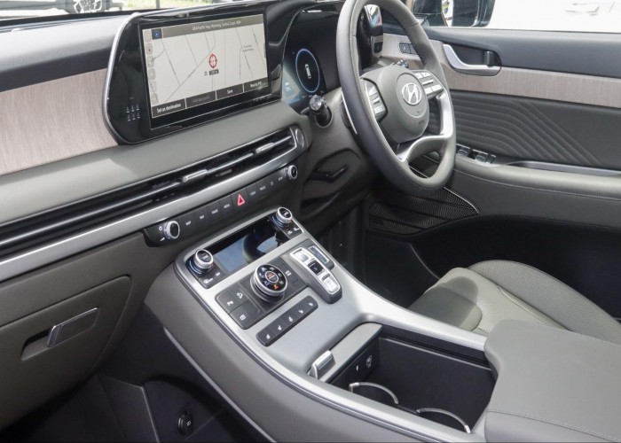 Used 1
                    HYUNDAI
                     for Sale Image