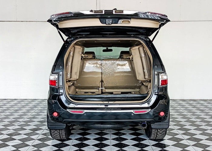 Used 5
                    TOYOTA
                     for Sale Image