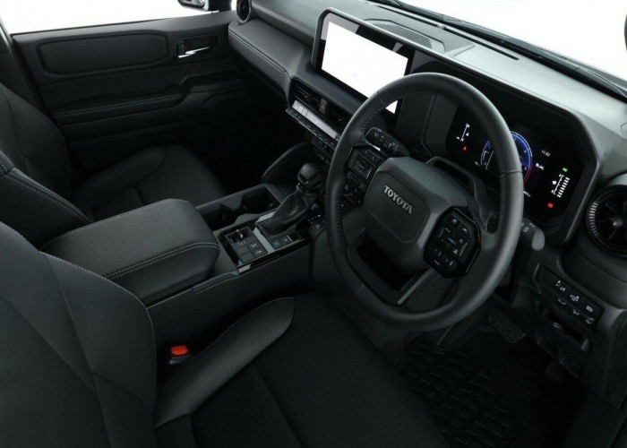 Used 1
                    TOYOTA
                     for Sale Image