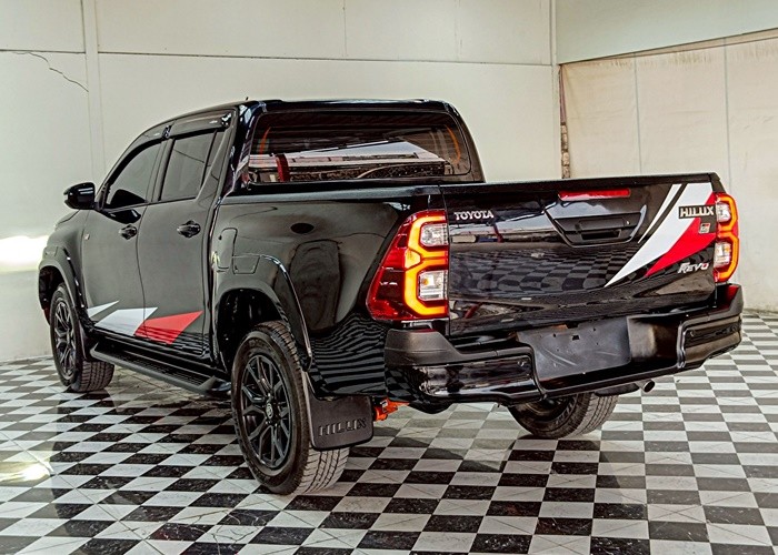 Used 11
                    TOYOTA
                     for Sale Image