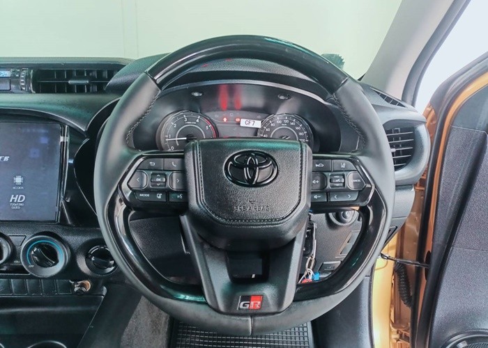 Used 5
                    TOYOTA
                     for Sale Image