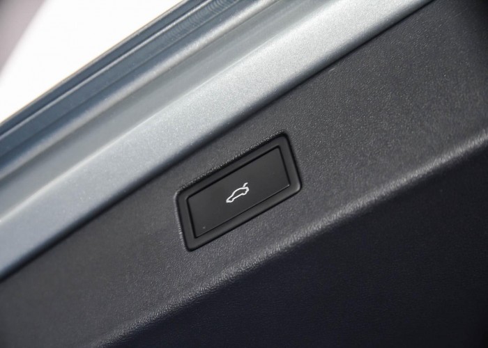 Used 1
                    VOLKSWAGEN
                     for Sale Image