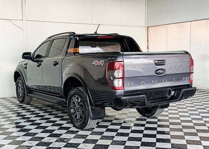 Used 9
                    FORD
                     for Sale Image