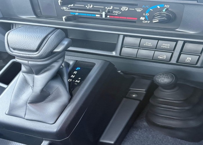 Used 1
                    TOYOTA
                     for Sale Image